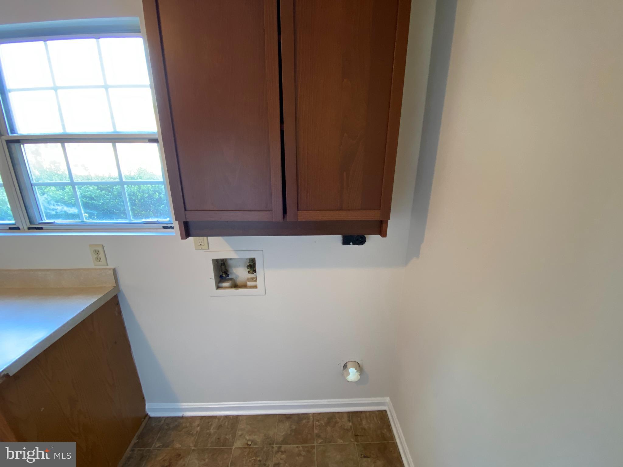 KINGS MILL - Residential Lease