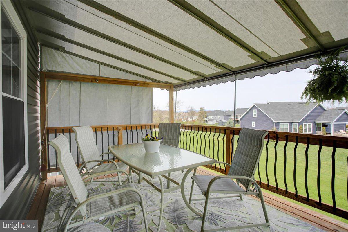 MELROSE MEADOWS III - Residential