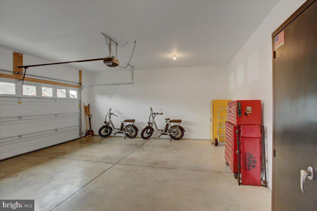 MELROSE MEADOWS III - Residential