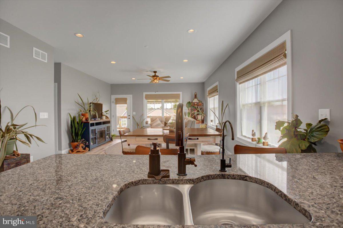 MELROSE MEADOWS III - Residential