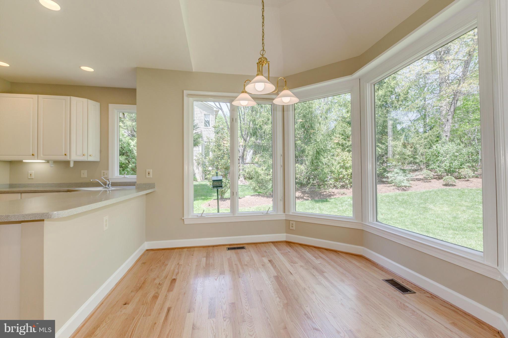 RESTON - Residential