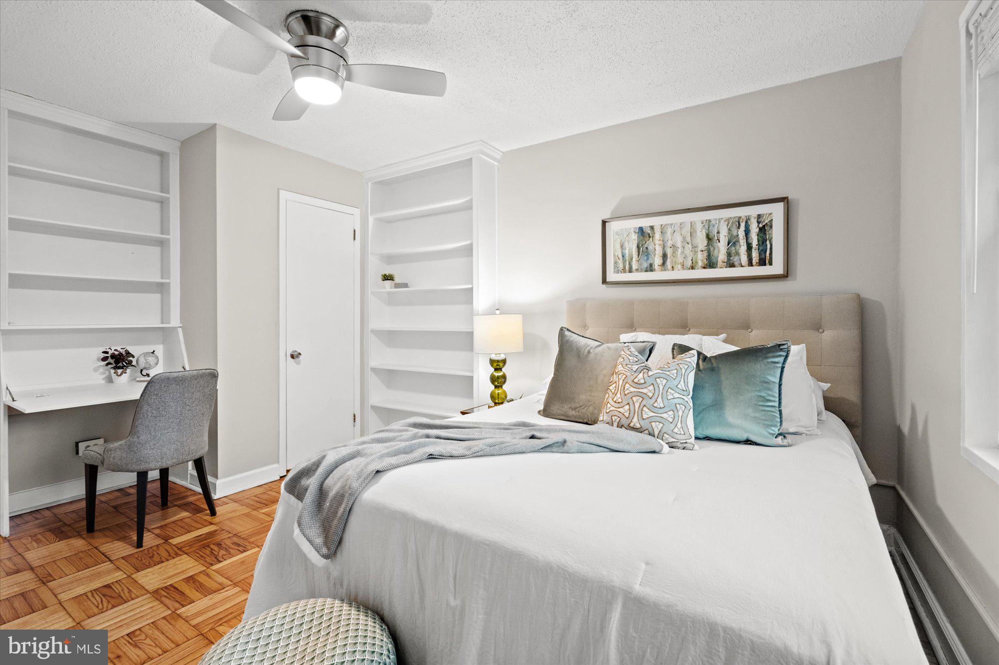 POTOWMACK CROSSING - Residential