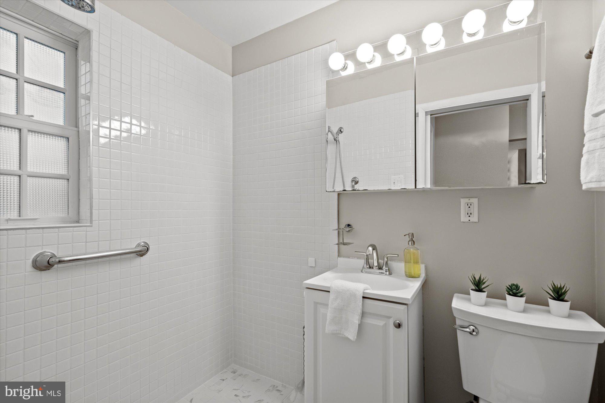 POTOWMACK CROSSING - Residential