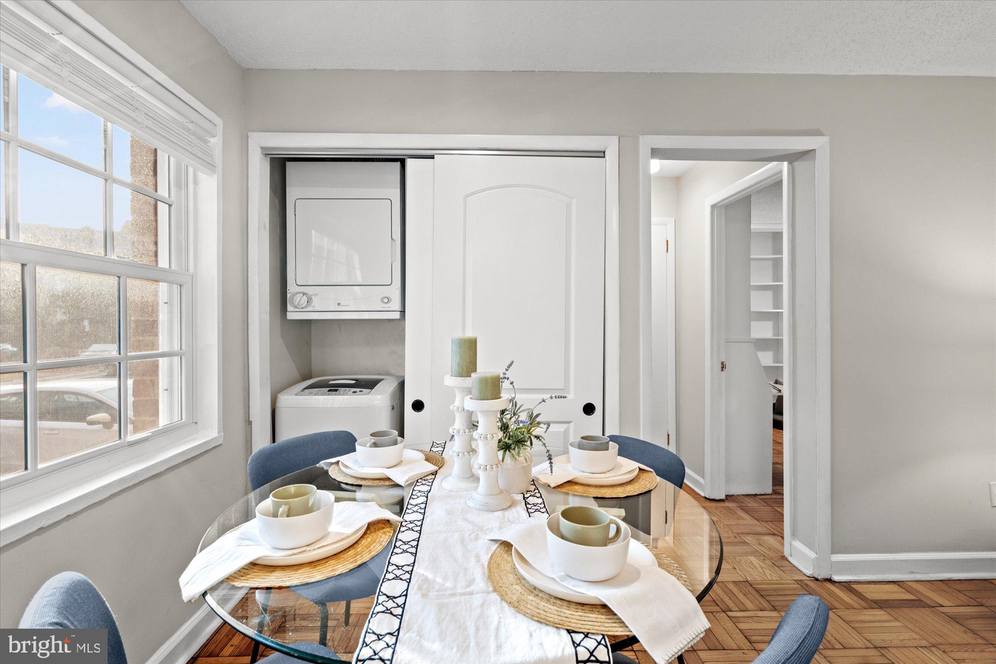 POTOWMACK CROSSING - Residential