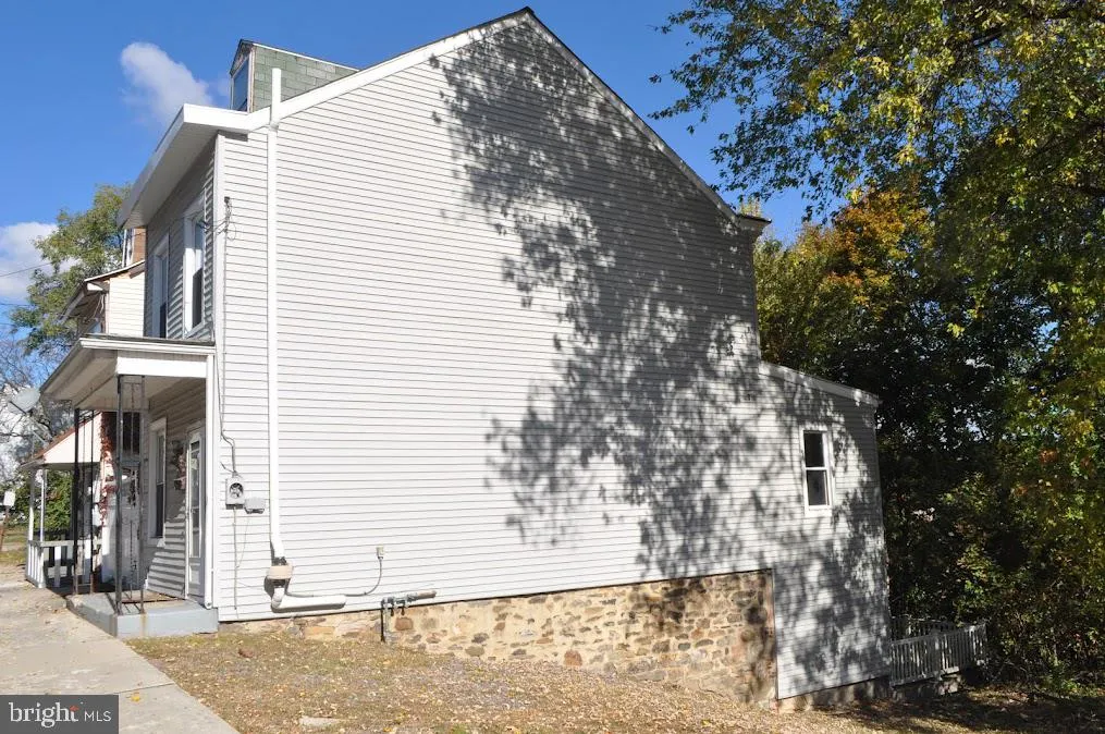 Pottsville, Pennsylvania 17901, United States, 1 Bedroom Bedrooms, ,1 BathroomBathrooms,Residential,Active,238434