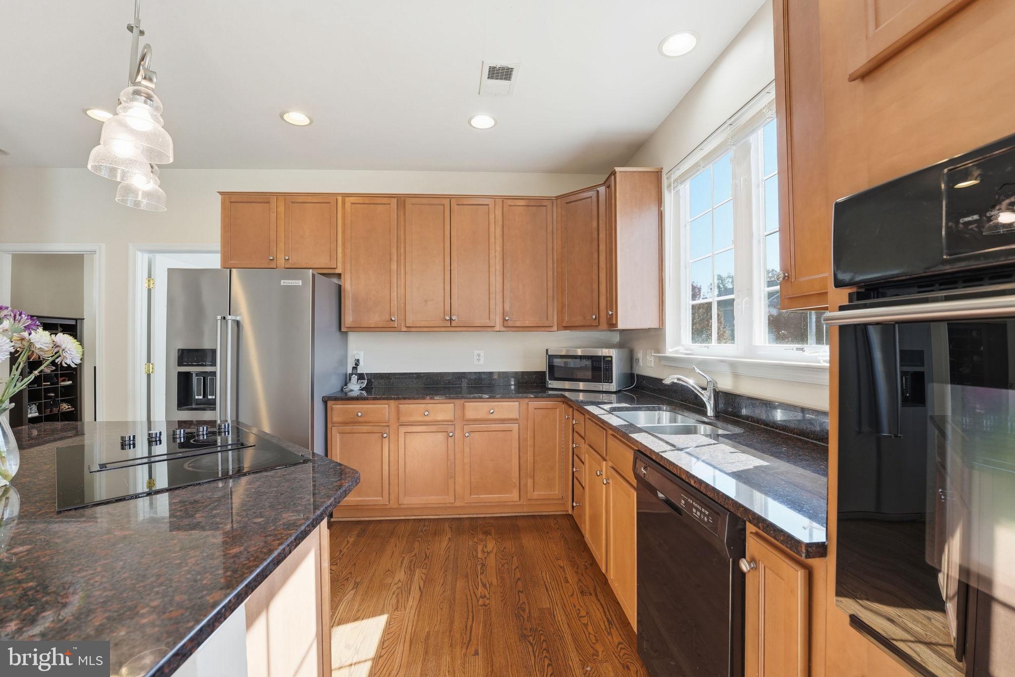 HOPEWELLS LANDING - Residential