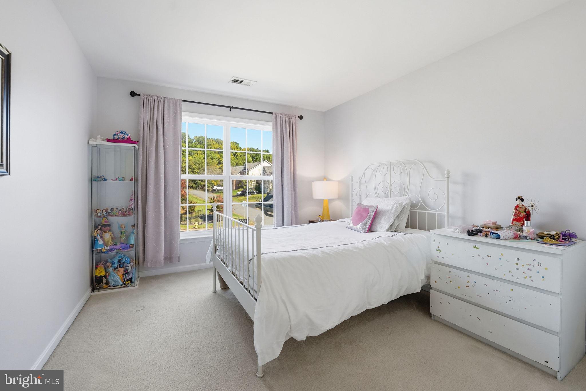 HOPEWELLS LANDING - Residential