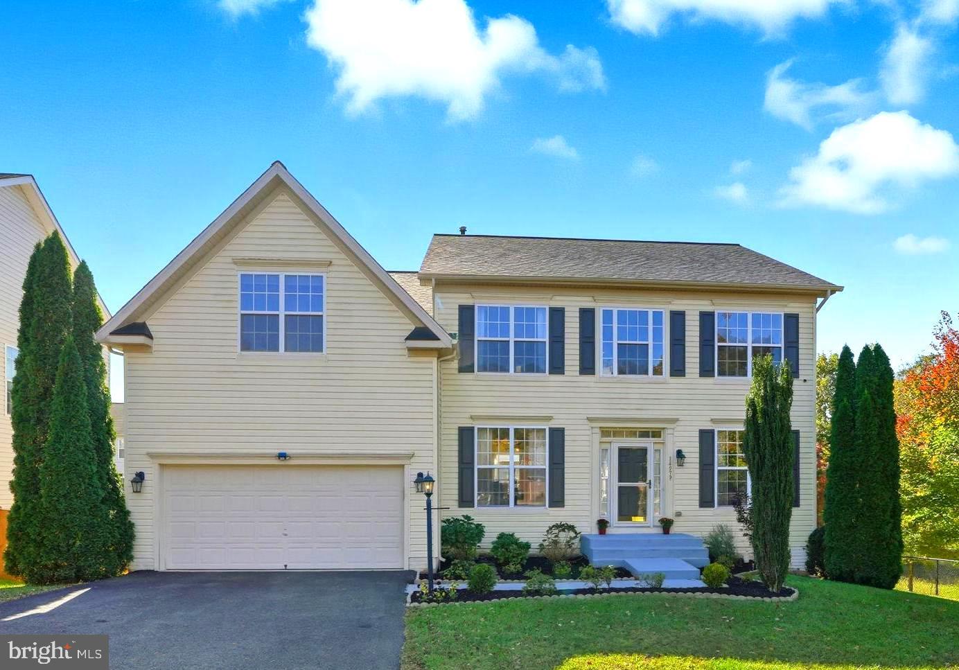 HOPEWELLS LANDING - Residential