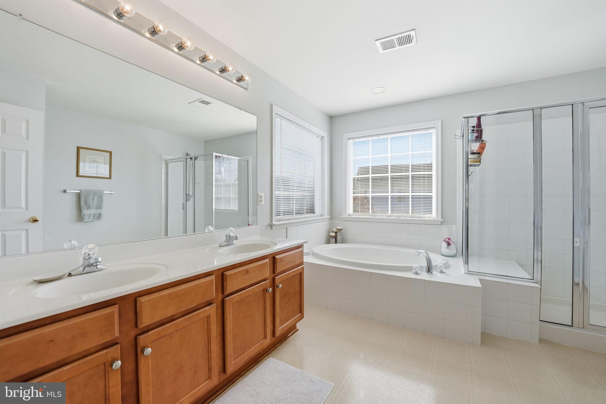 HOPEWELLS LANDING - Residential