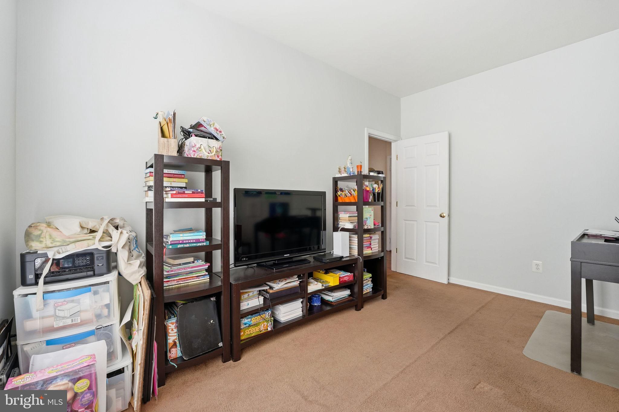 HOPEWELLS LANDING - Residential