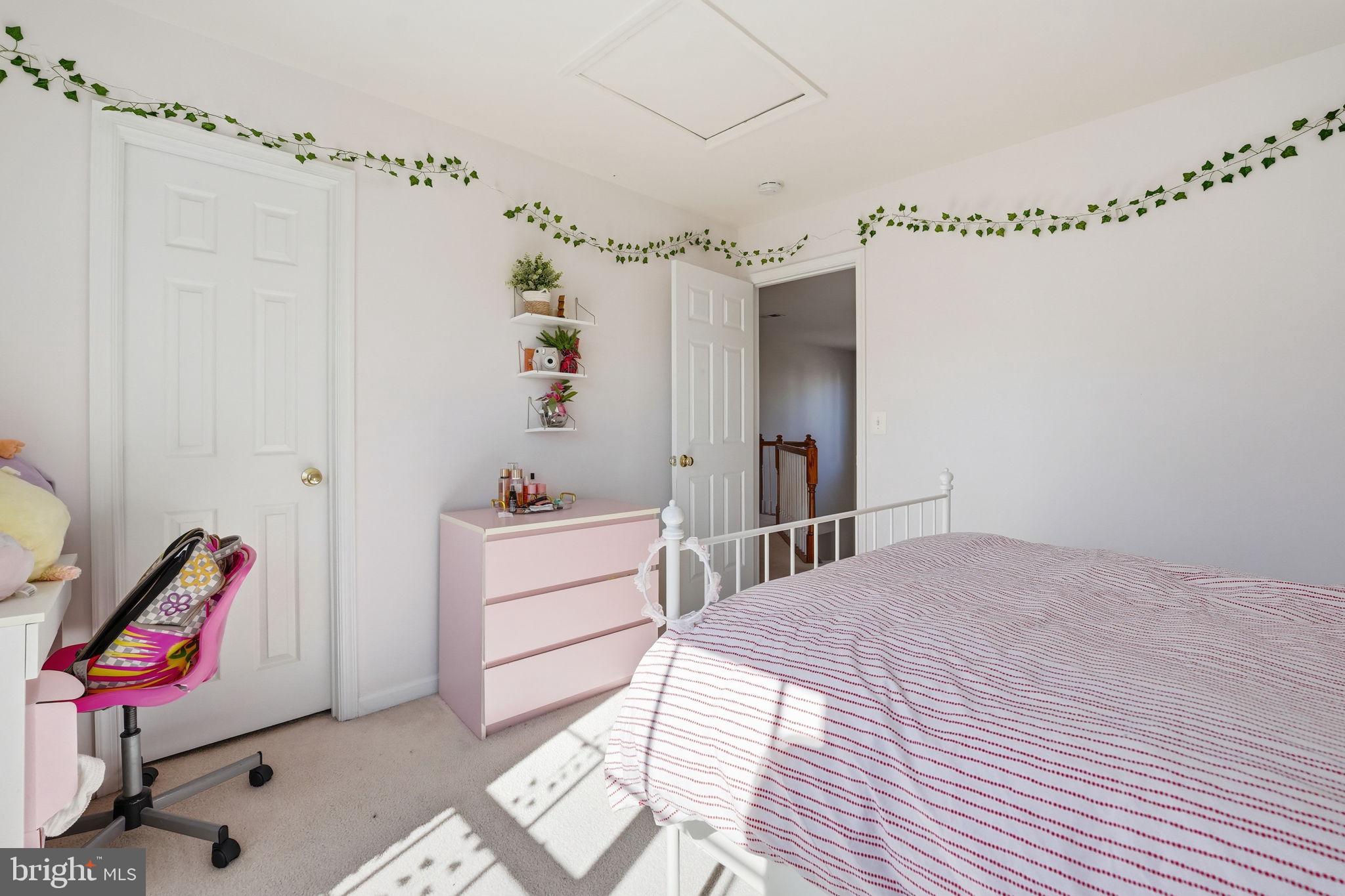 HOPEWELLS LANDING - Residential