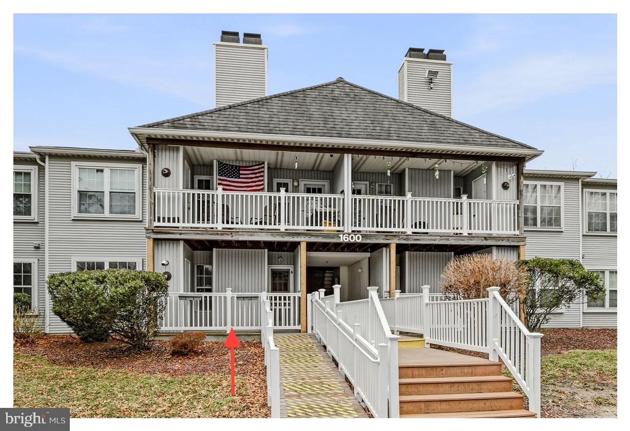 WATERS EDGE - Residential