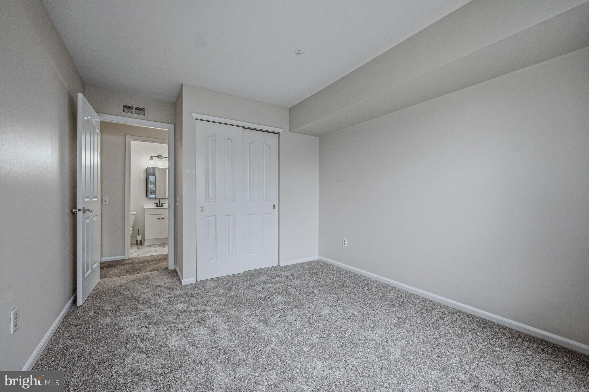 WATERS EDGE - Residential