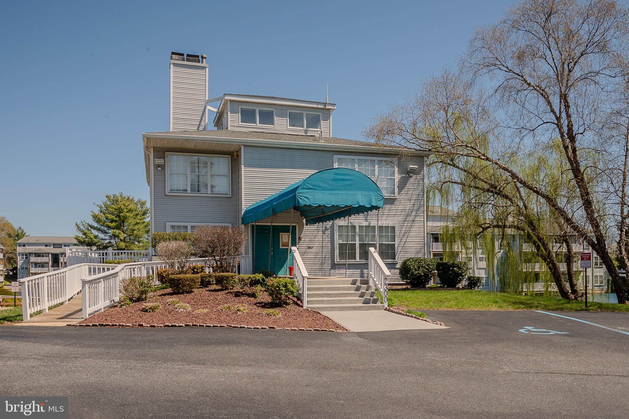 WATERS EDGE - Residential