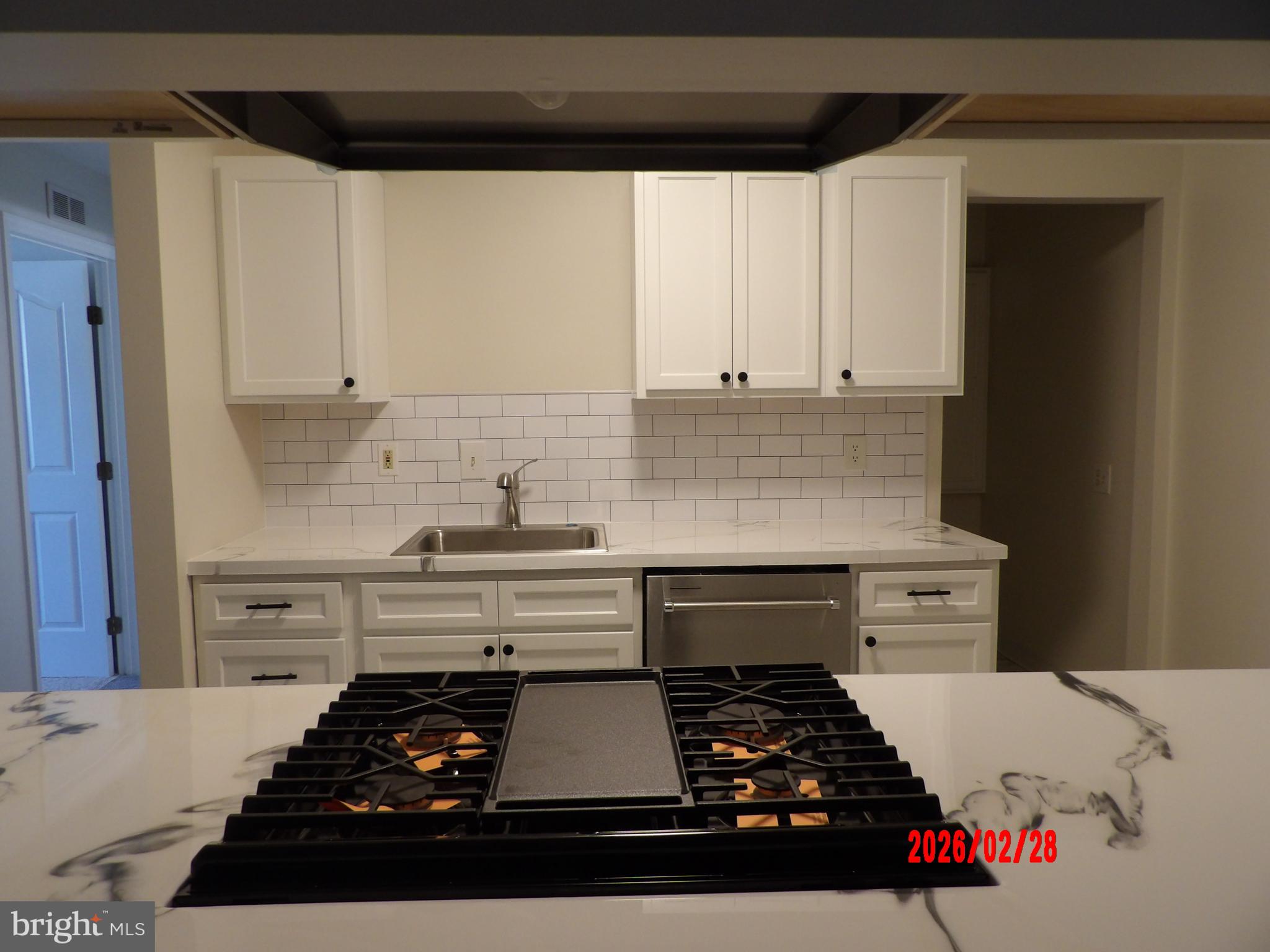 WATERS EDGE - Residential