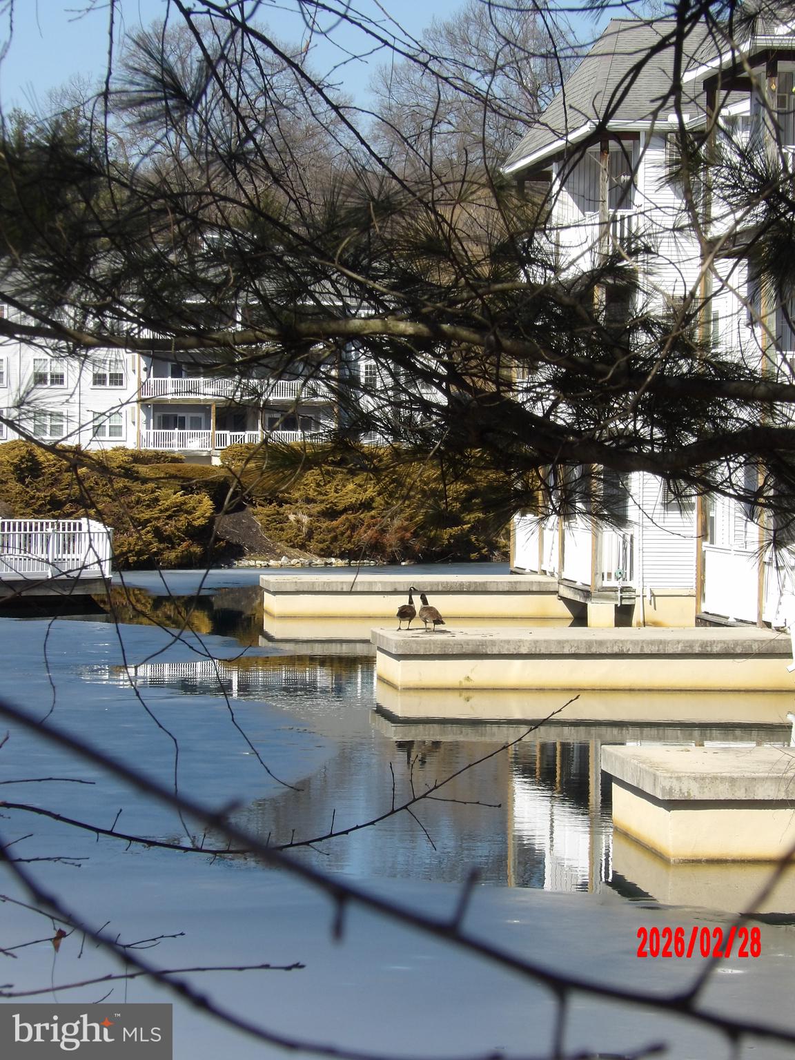 WATERS EDGE - Residential