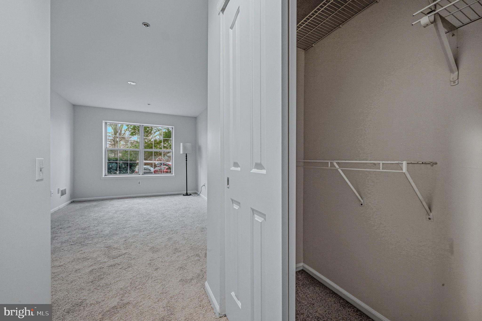 WATERS EDGE - Residential