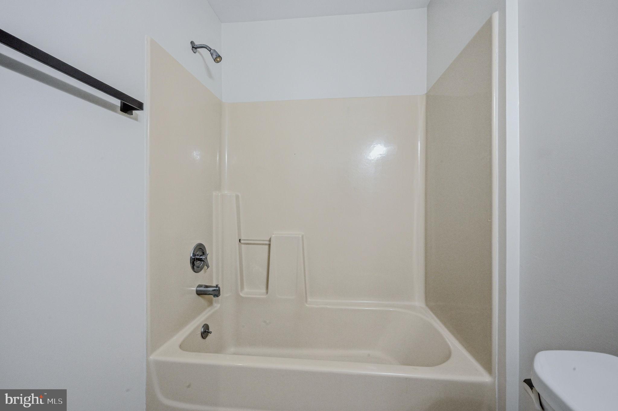 WATERS EDGE - Residential