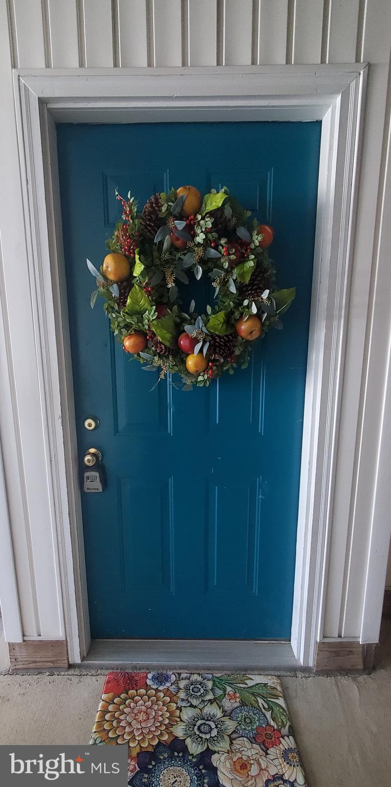 WATERS EDGE - Residential