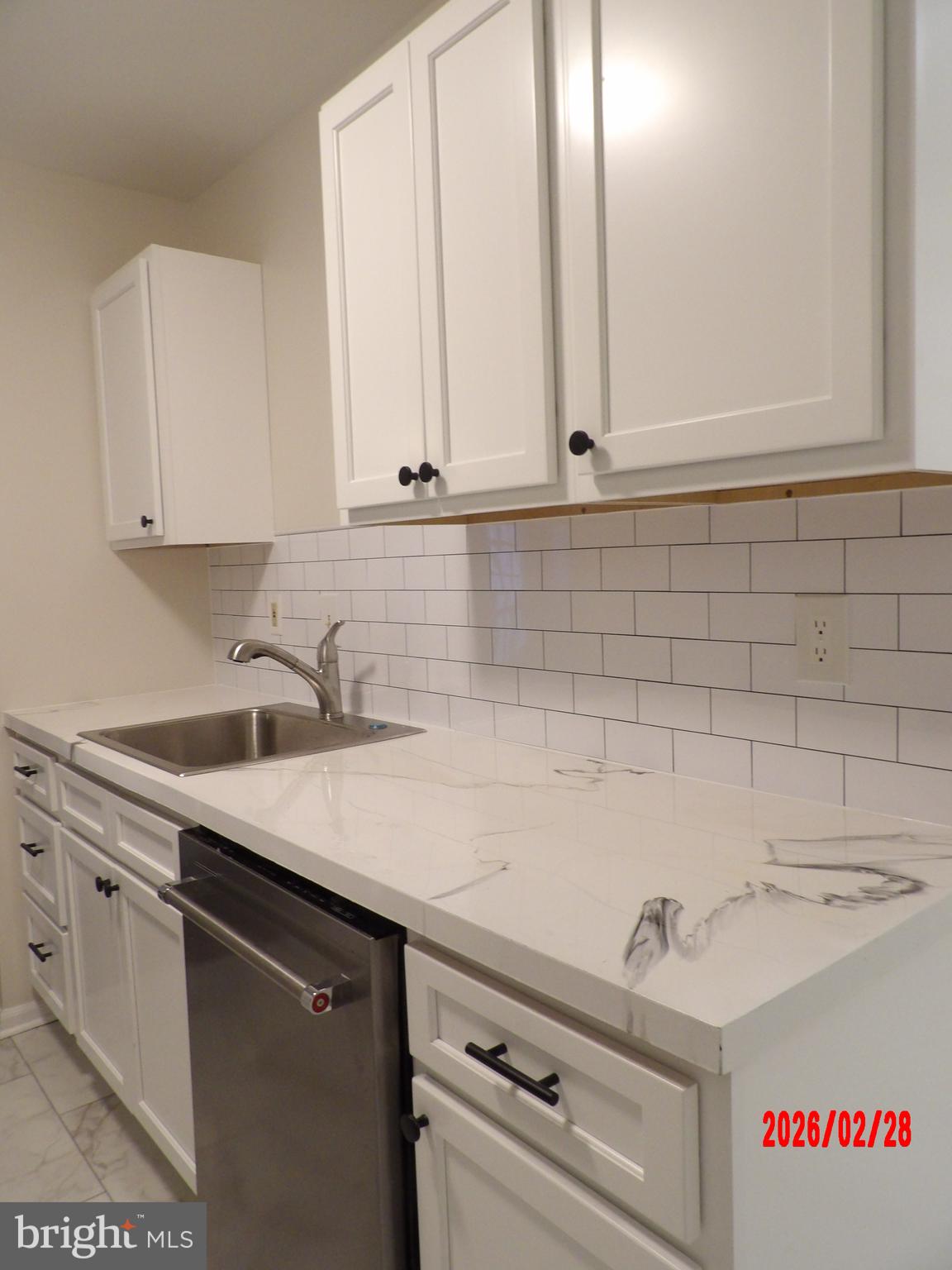 WATERS EDGE - Residential