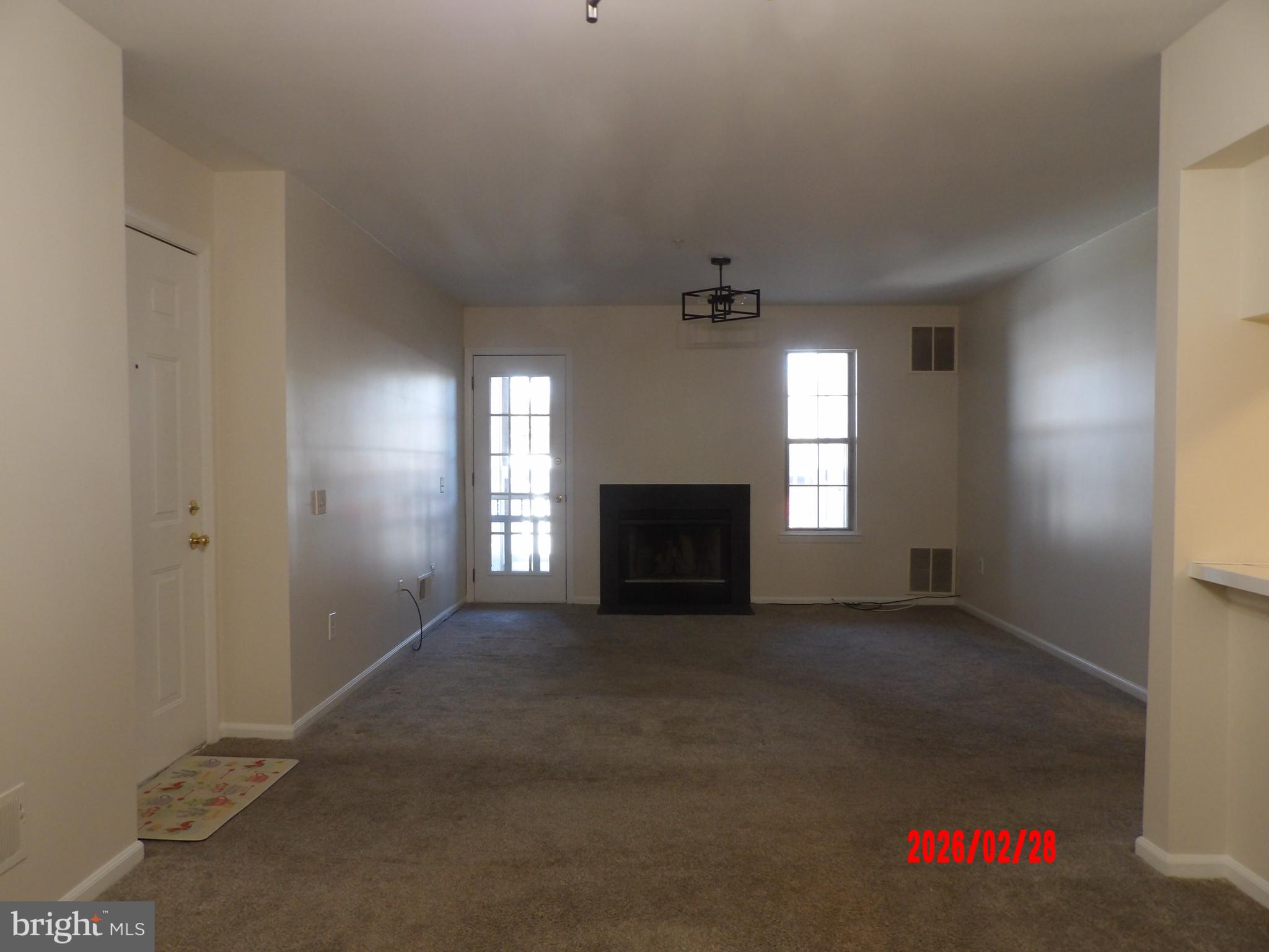 WATERS EDGE - Residential