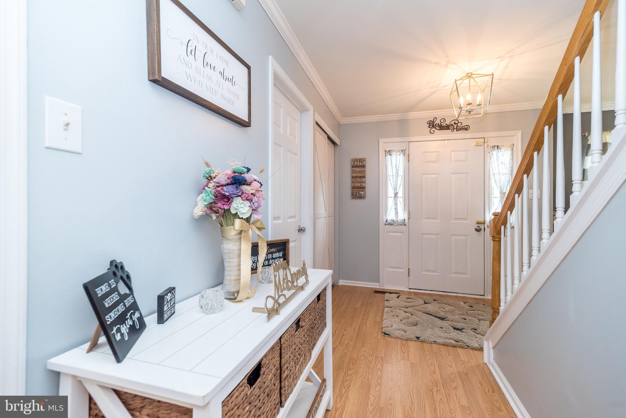 1233 COBBLESTONE DRIVE