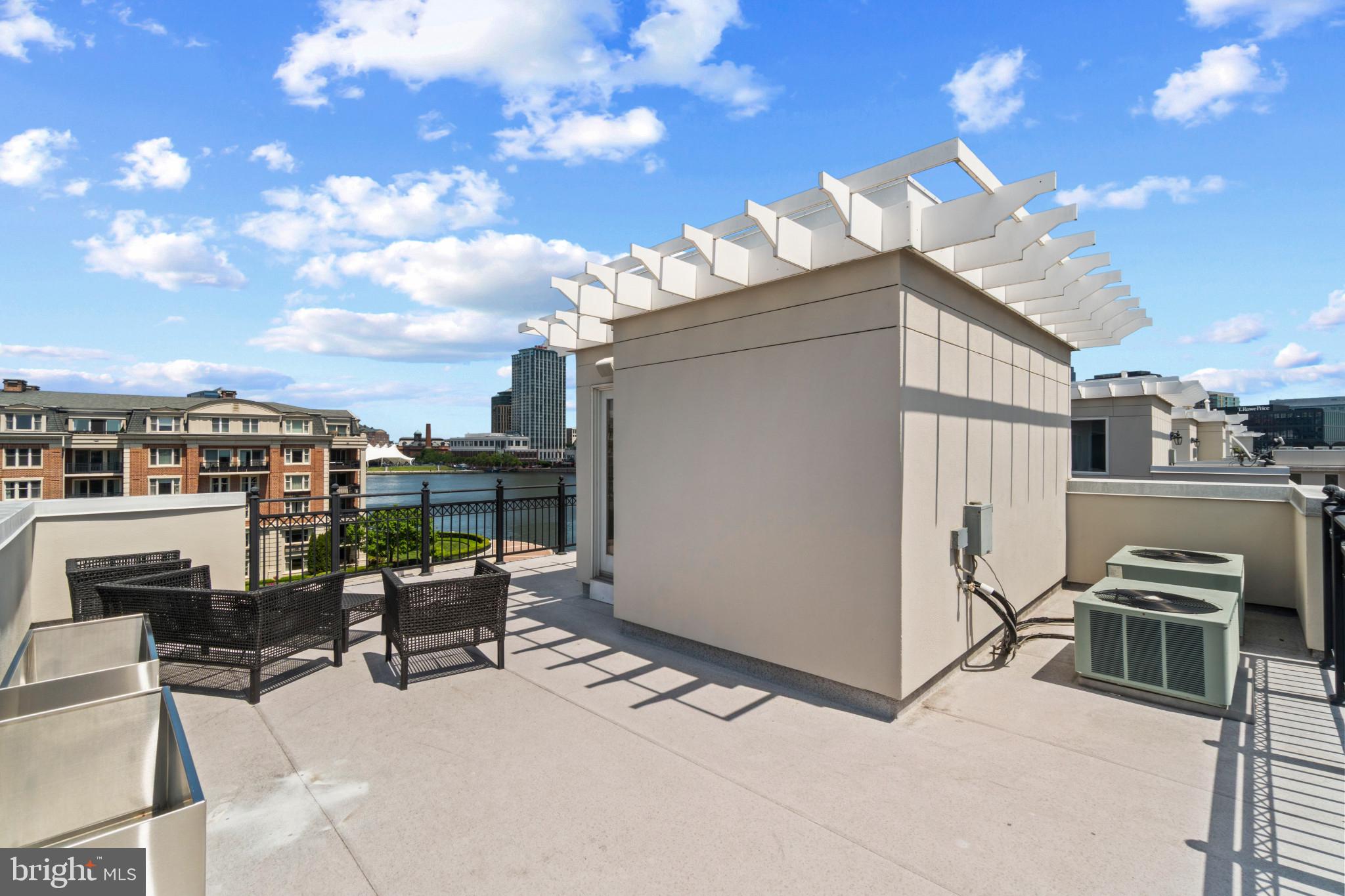 HARBORVIEW - Residential