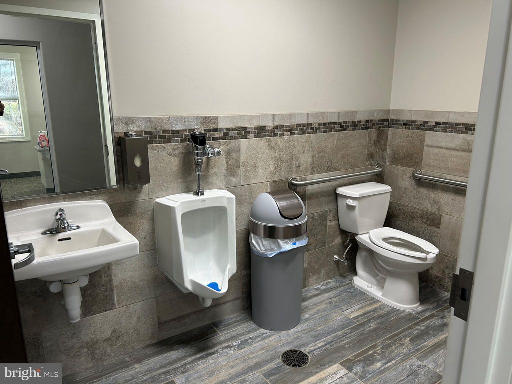 Photo of 340 S Muddy Creek Road, DENVER, PA 17517 (MLS # PALA2080314)