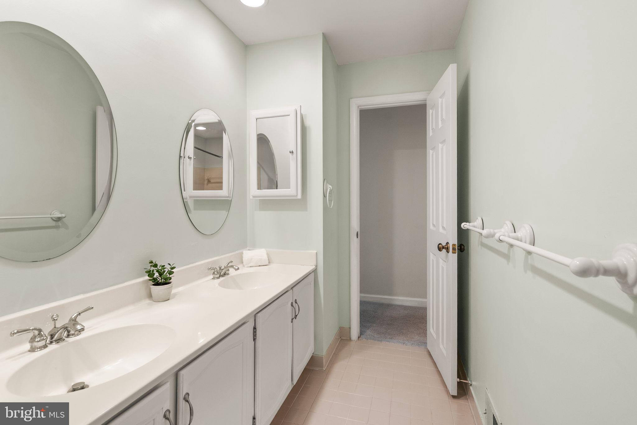 LITTLE ROCKY RUN - Residential