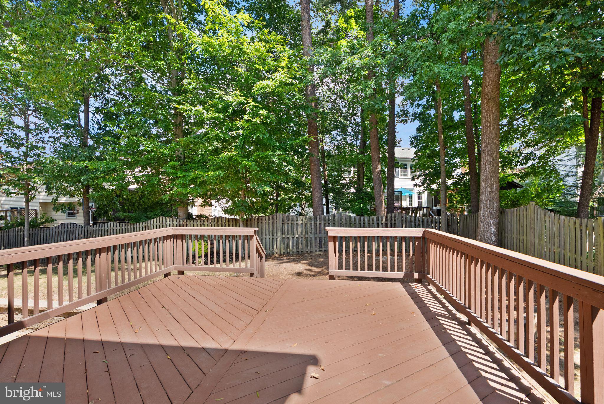 LITTLE ROCKY RUN - Residential