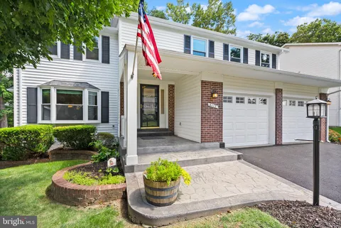 6117 Mountain Springs Lane, Clifton, VA MLS: VAFX2275022