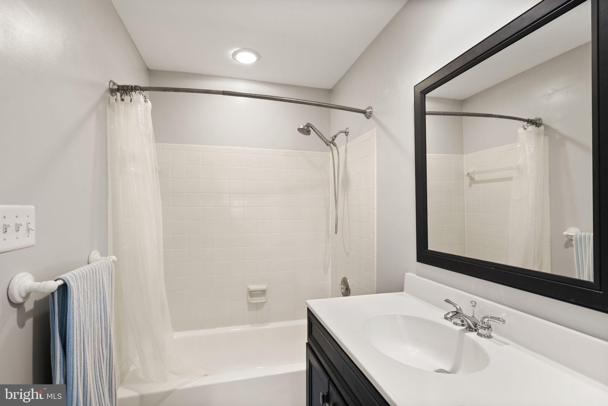 LITTLE ROCKY RUN - Residential