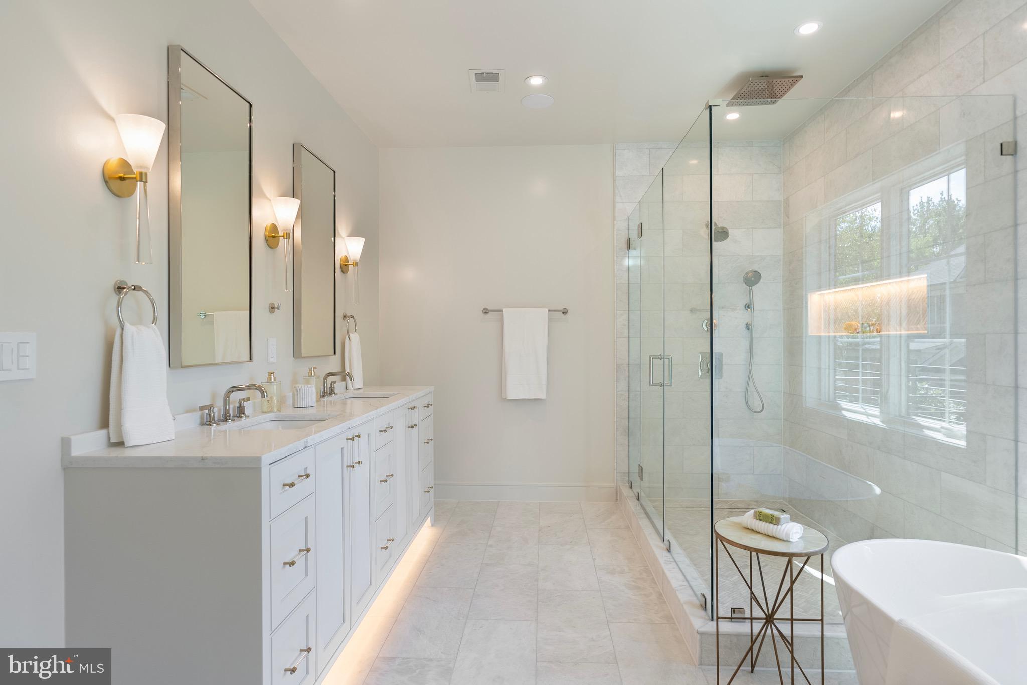 WESTBORO - Residential