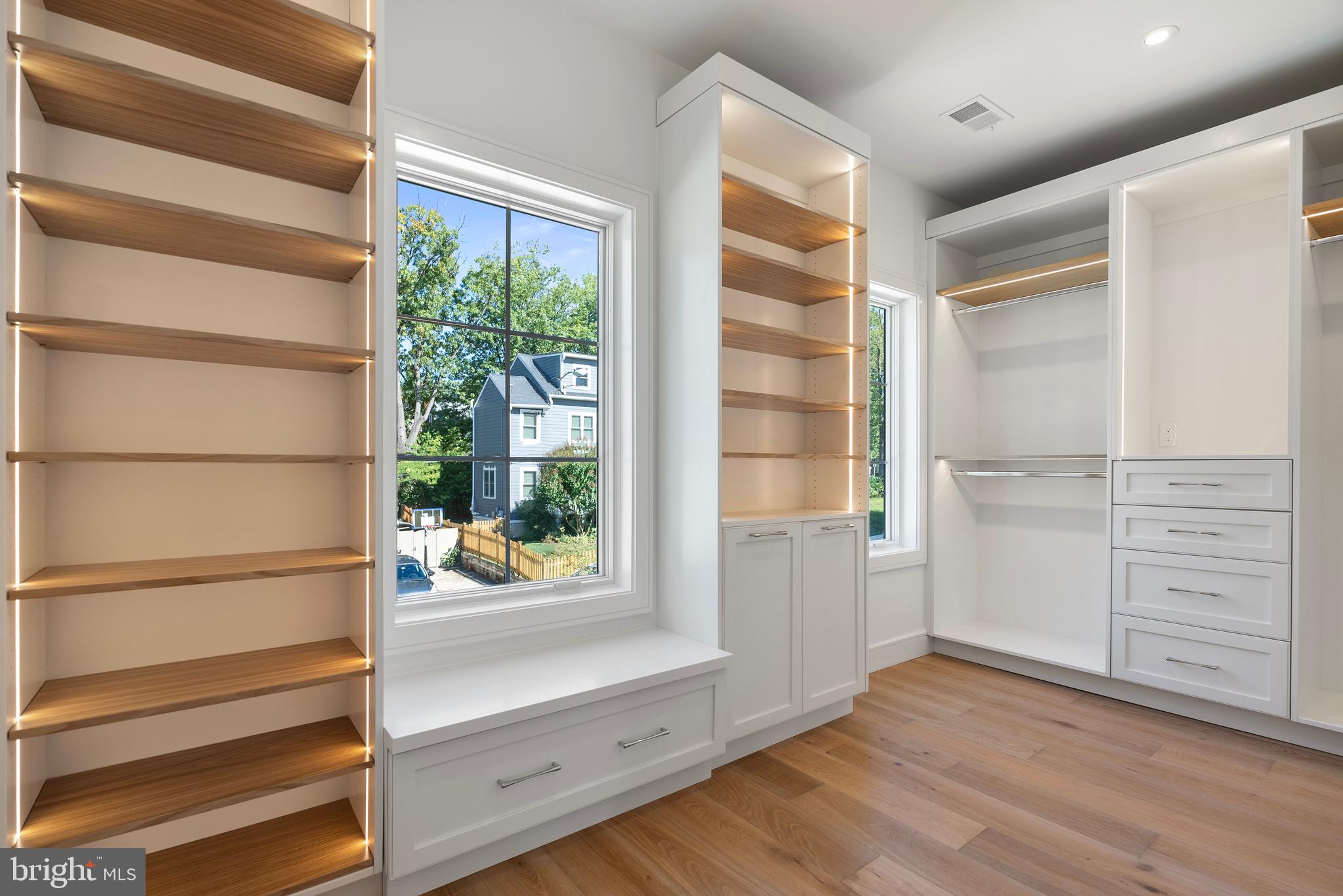 WESTBORO - Residential