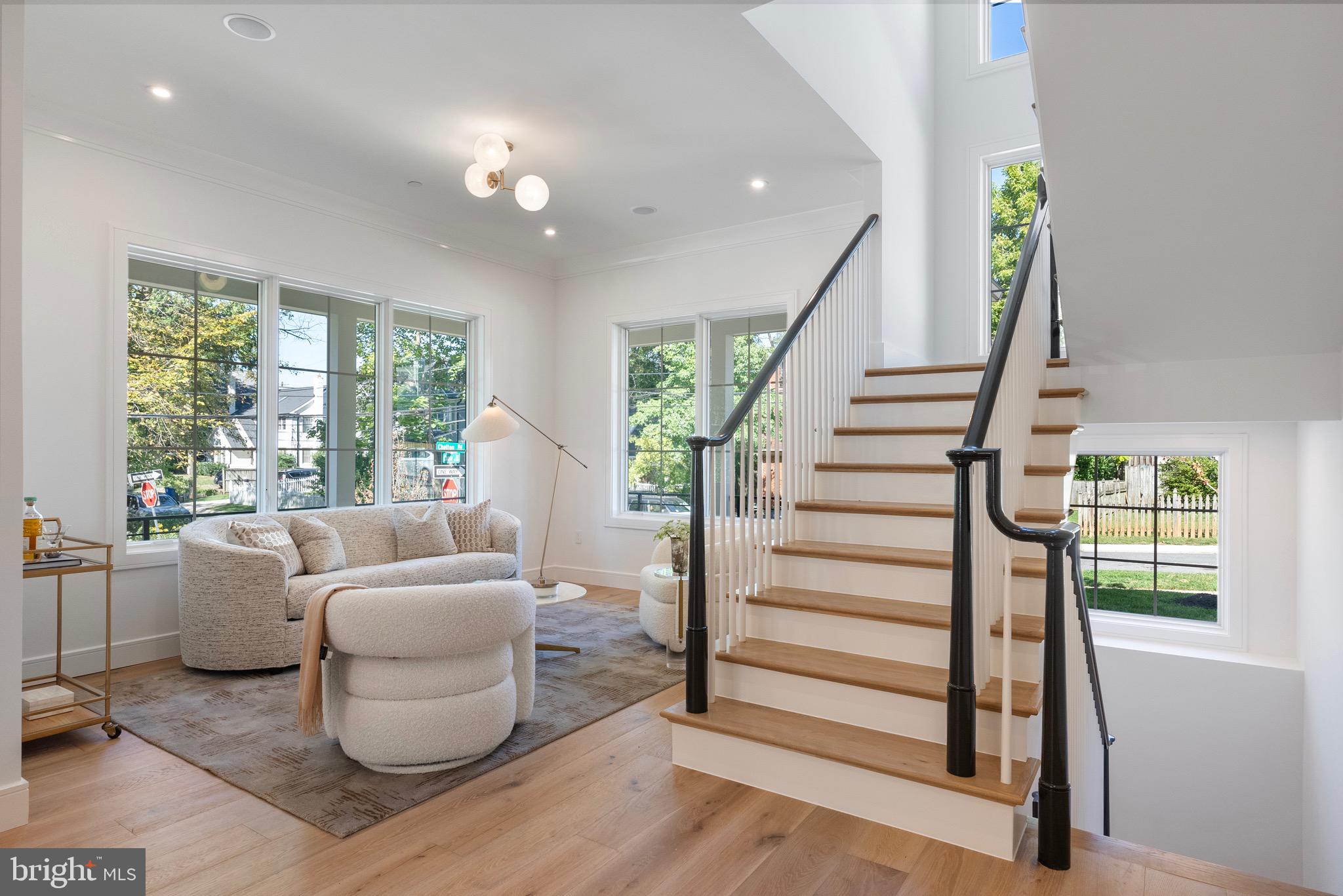 WESTBORO - Residential