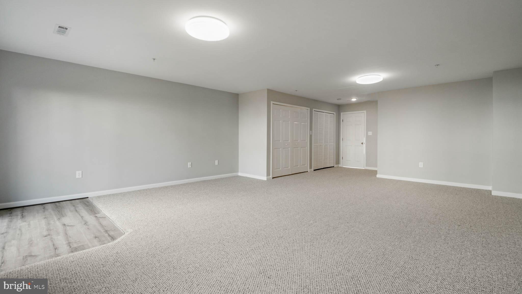 NORTH CROSSING - Residential