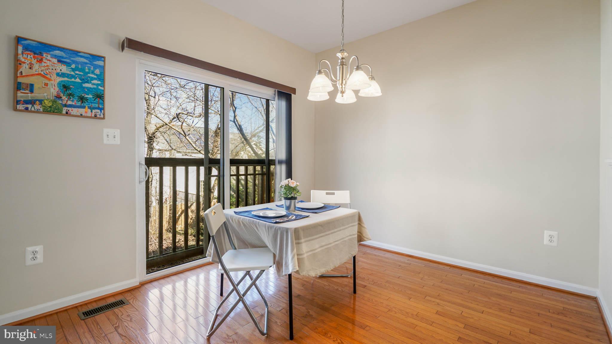 NORTH CROSSING - Residential