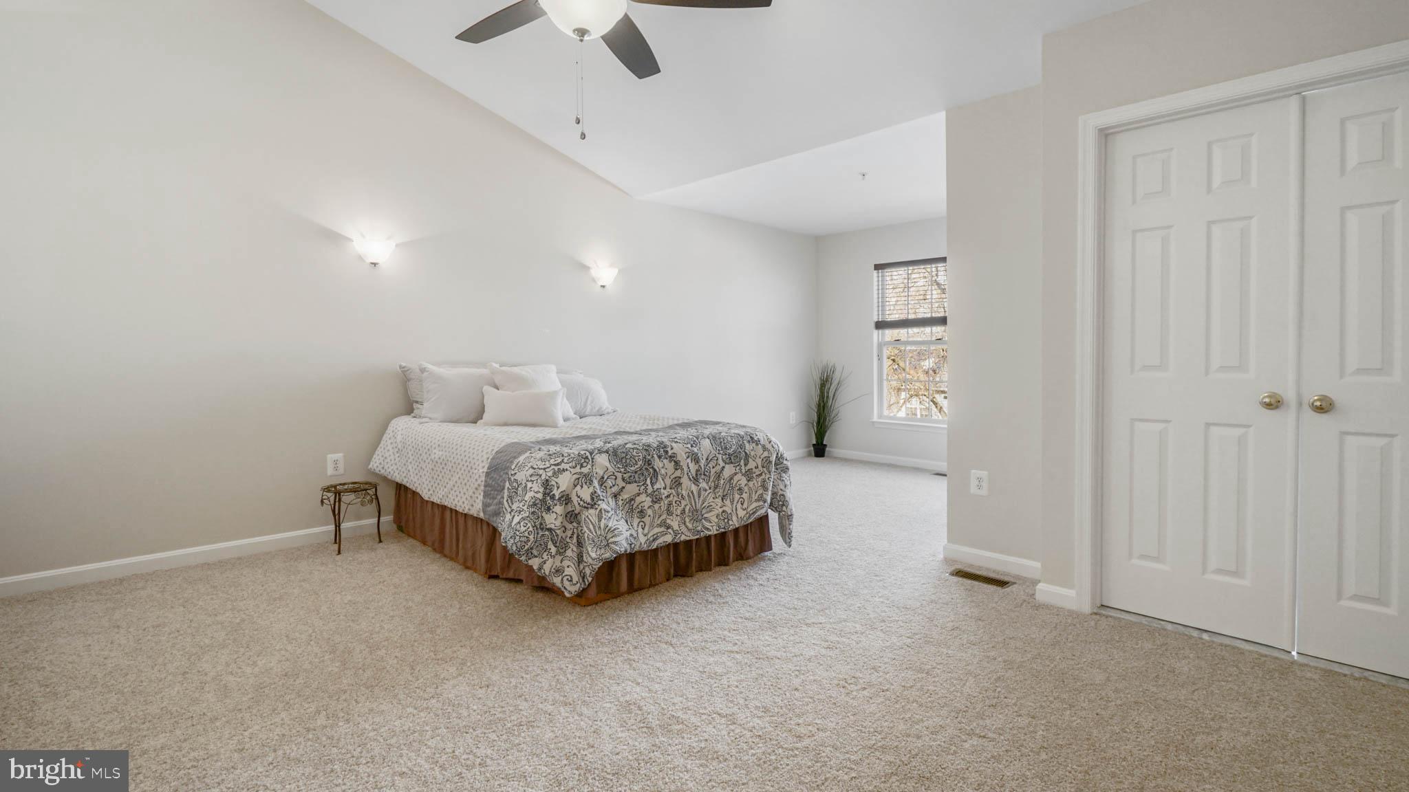 NORTH CROSSING - Residential