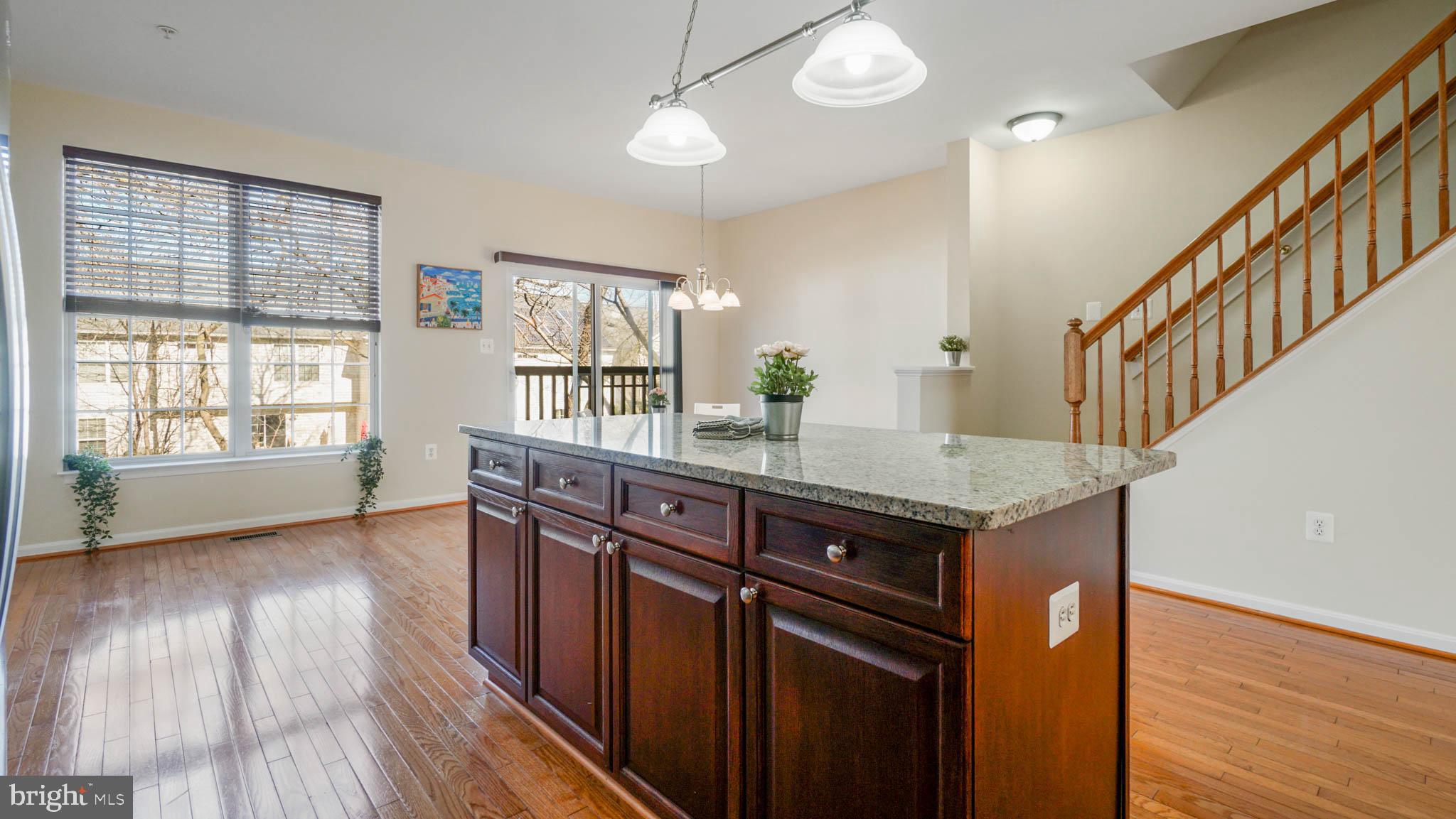 NORTH CROSSING - Residential