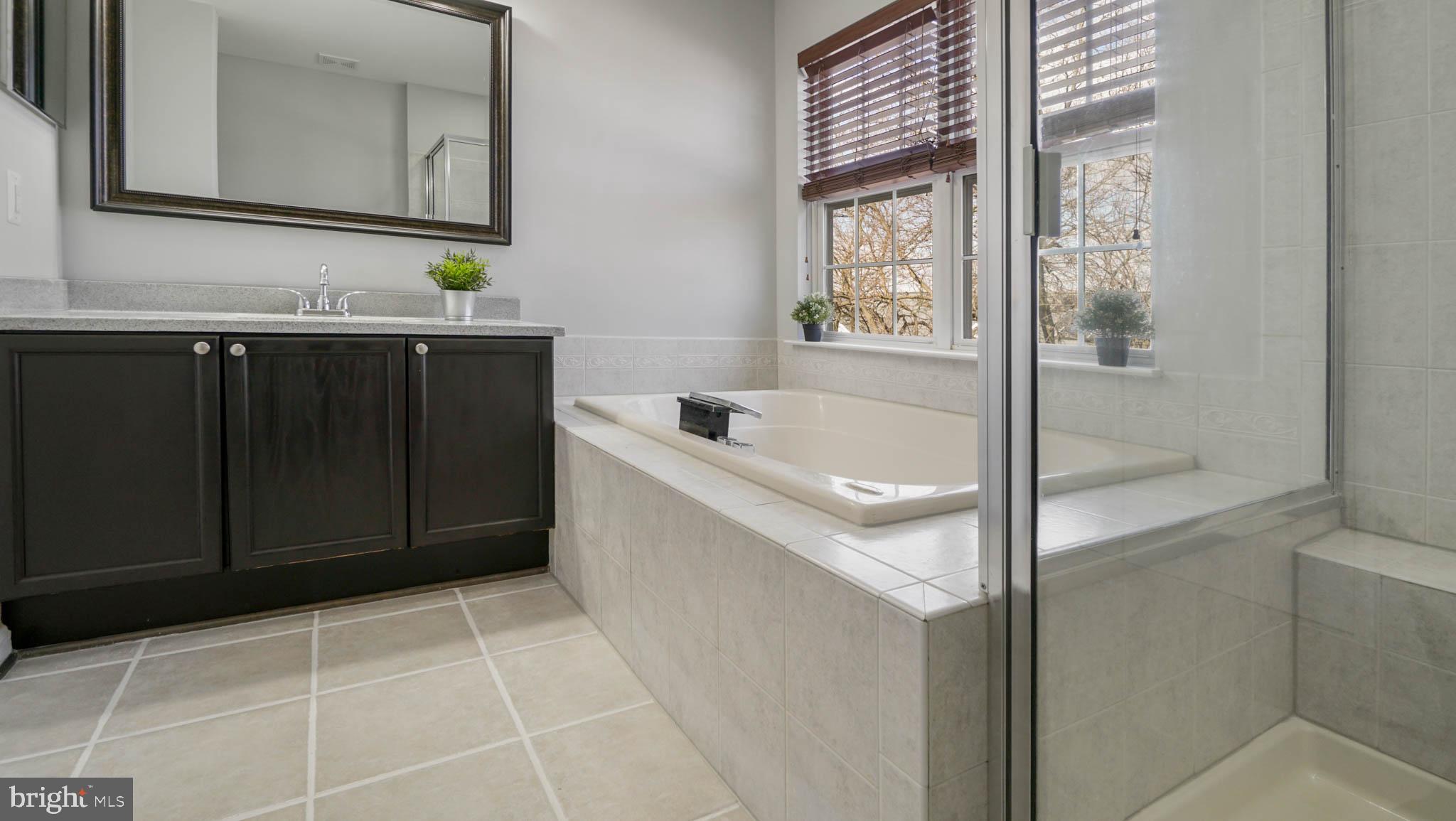 NORTH CROSSING - Residential