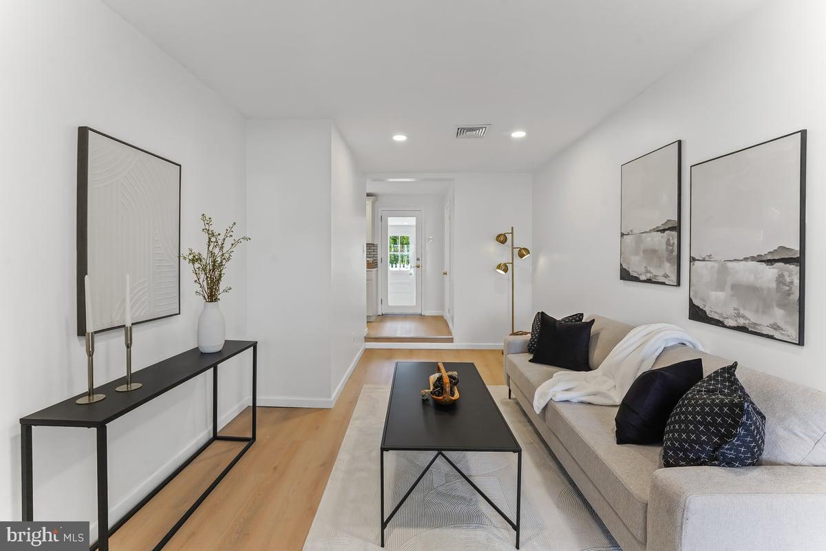 VALLEY VIEW - Residential