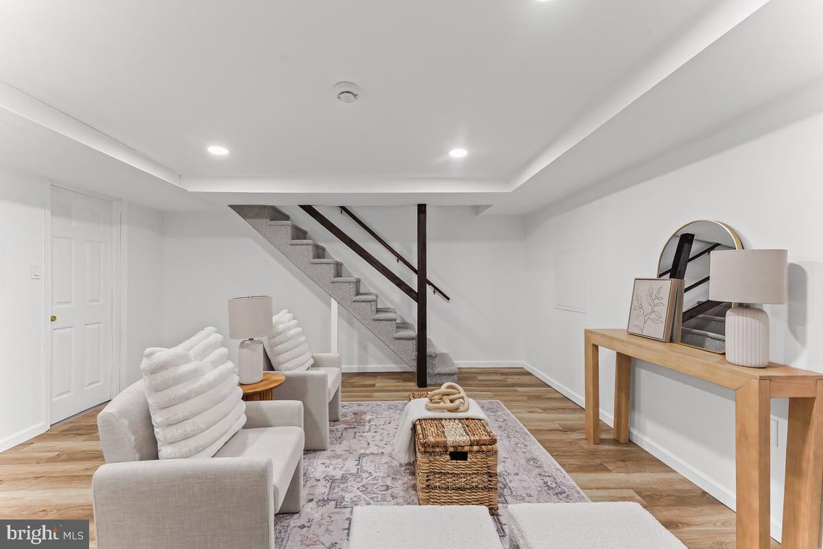 VALLEY VIEW - Residential