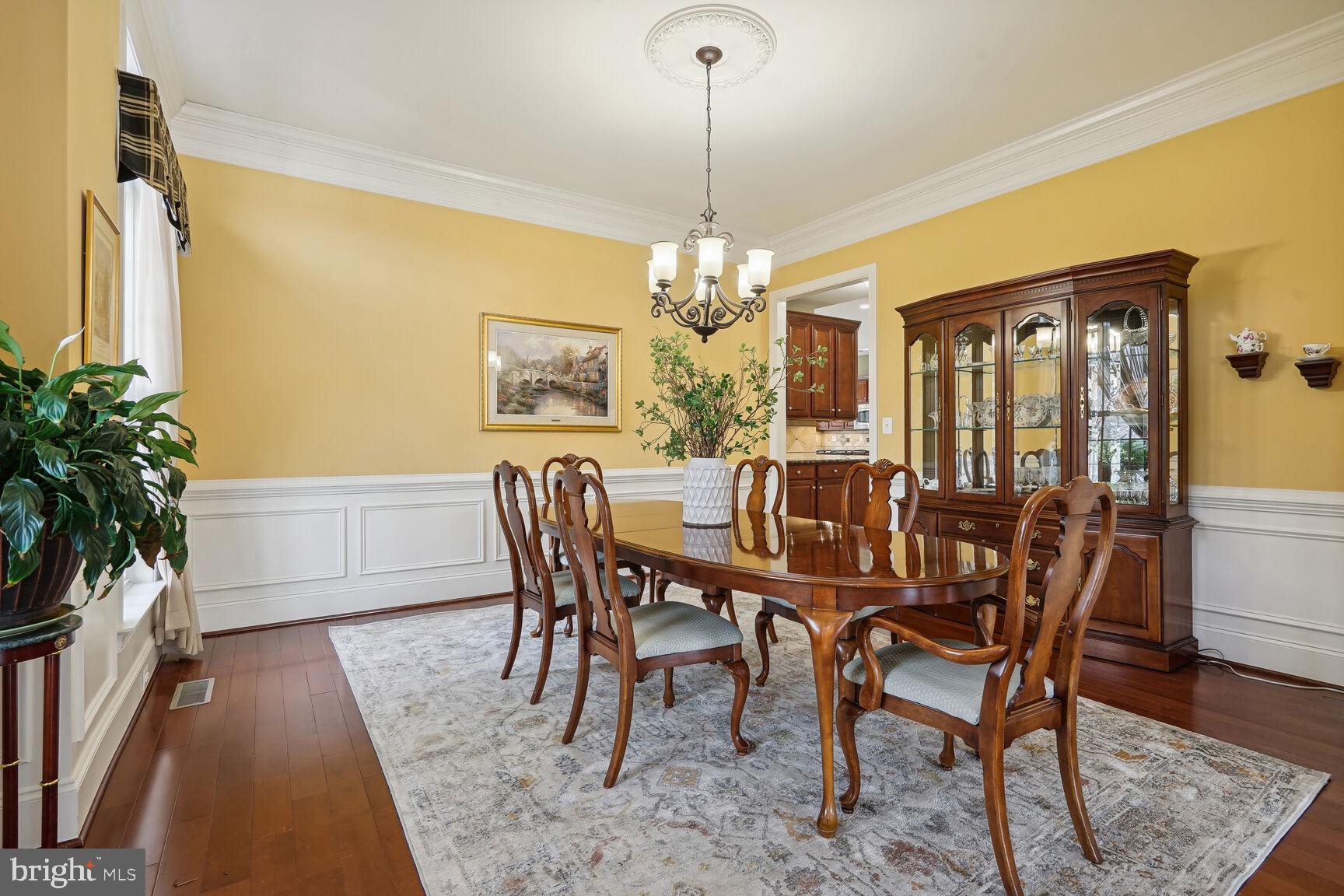 NIRVANA PALACE - Residential