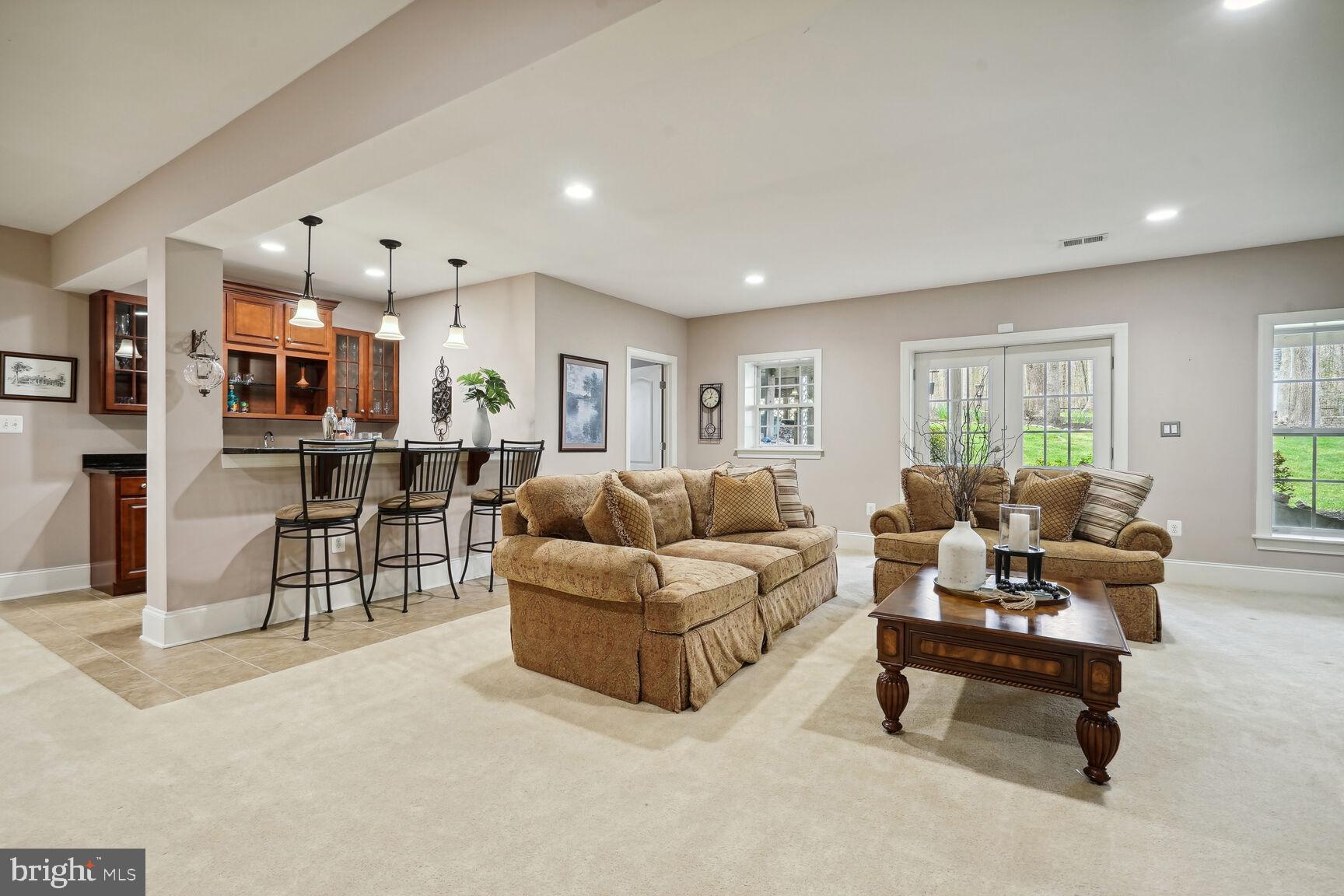 NIRVANA PALACE - Residential