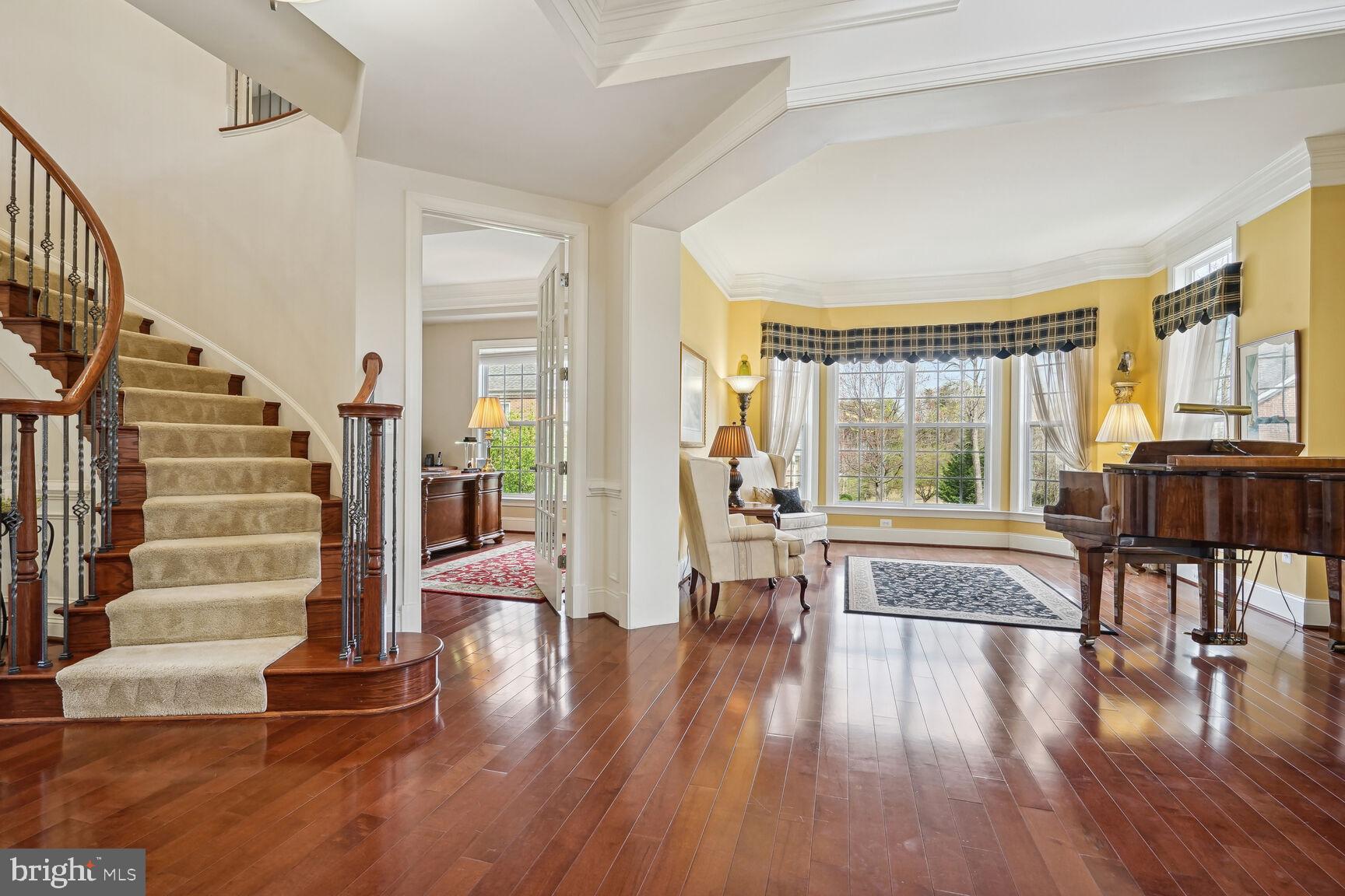 NIRVANA PALACE - Residential