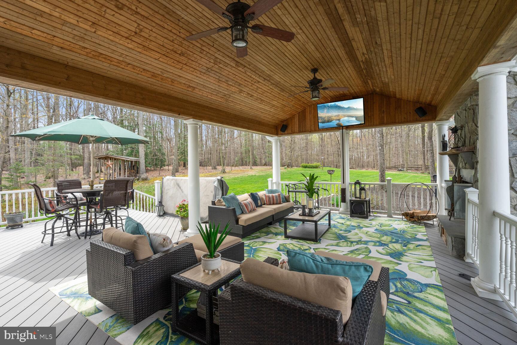 NIRVANA PALACE - Residential