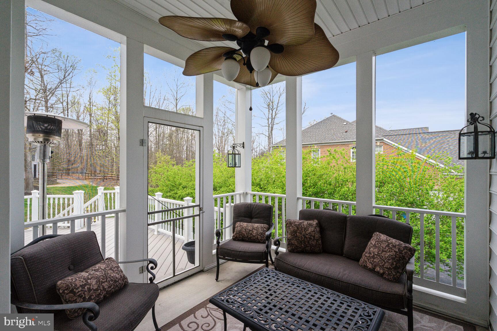 NIRVANA PALACE - Residential