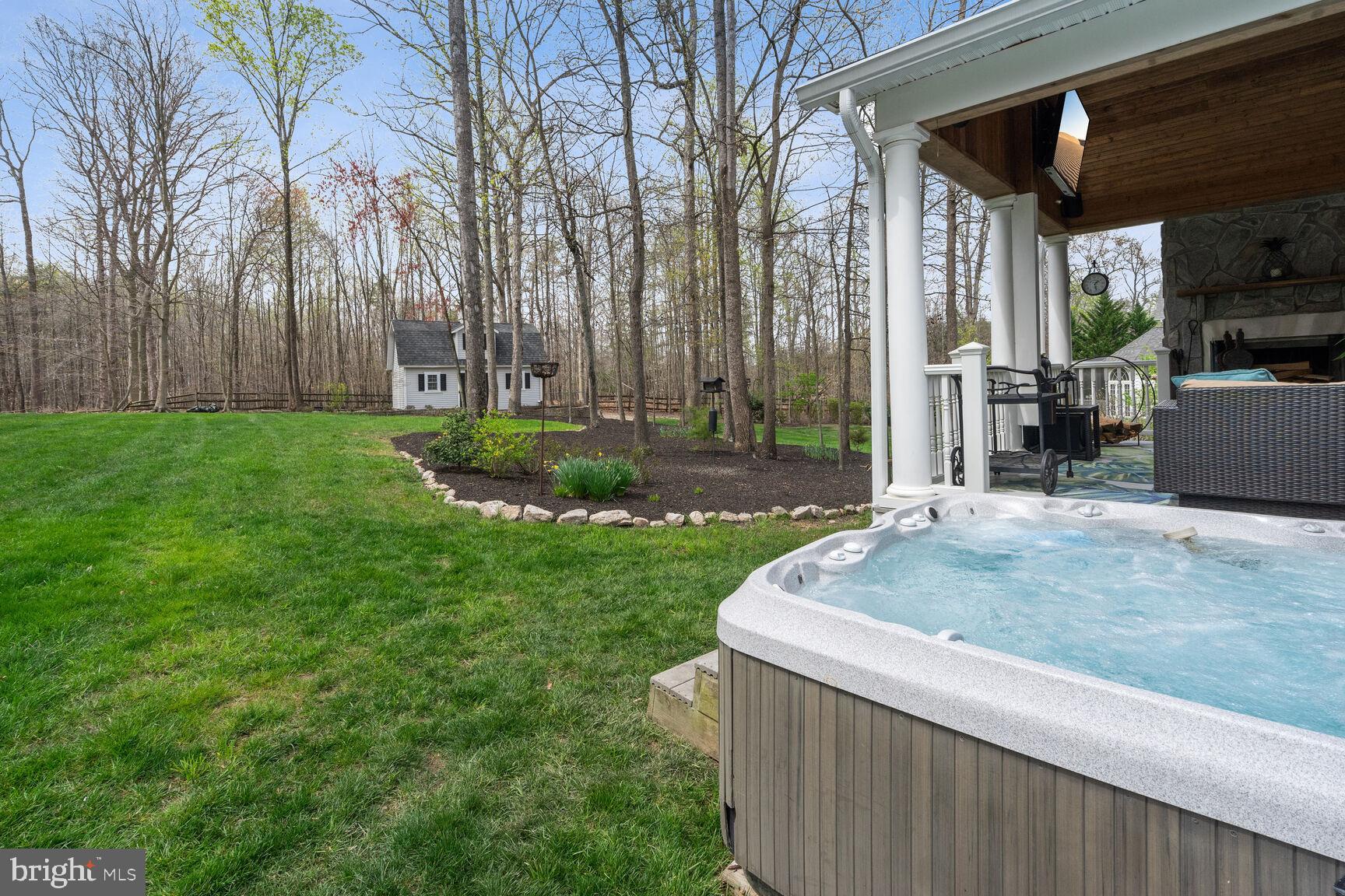 NIRVANA PALACE - Residential