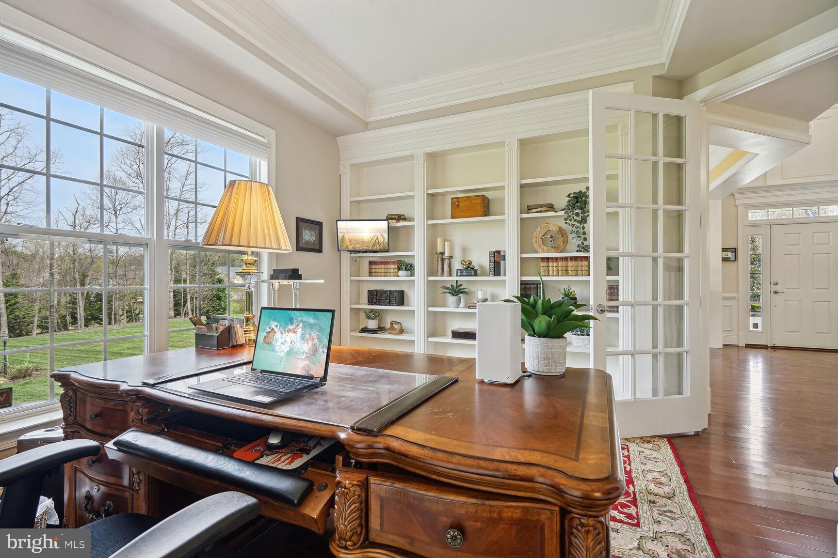 NIRVANA PALACE - Residential