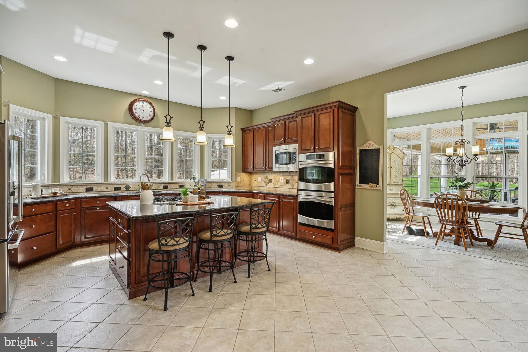 NIRVANA PALACE - Residential